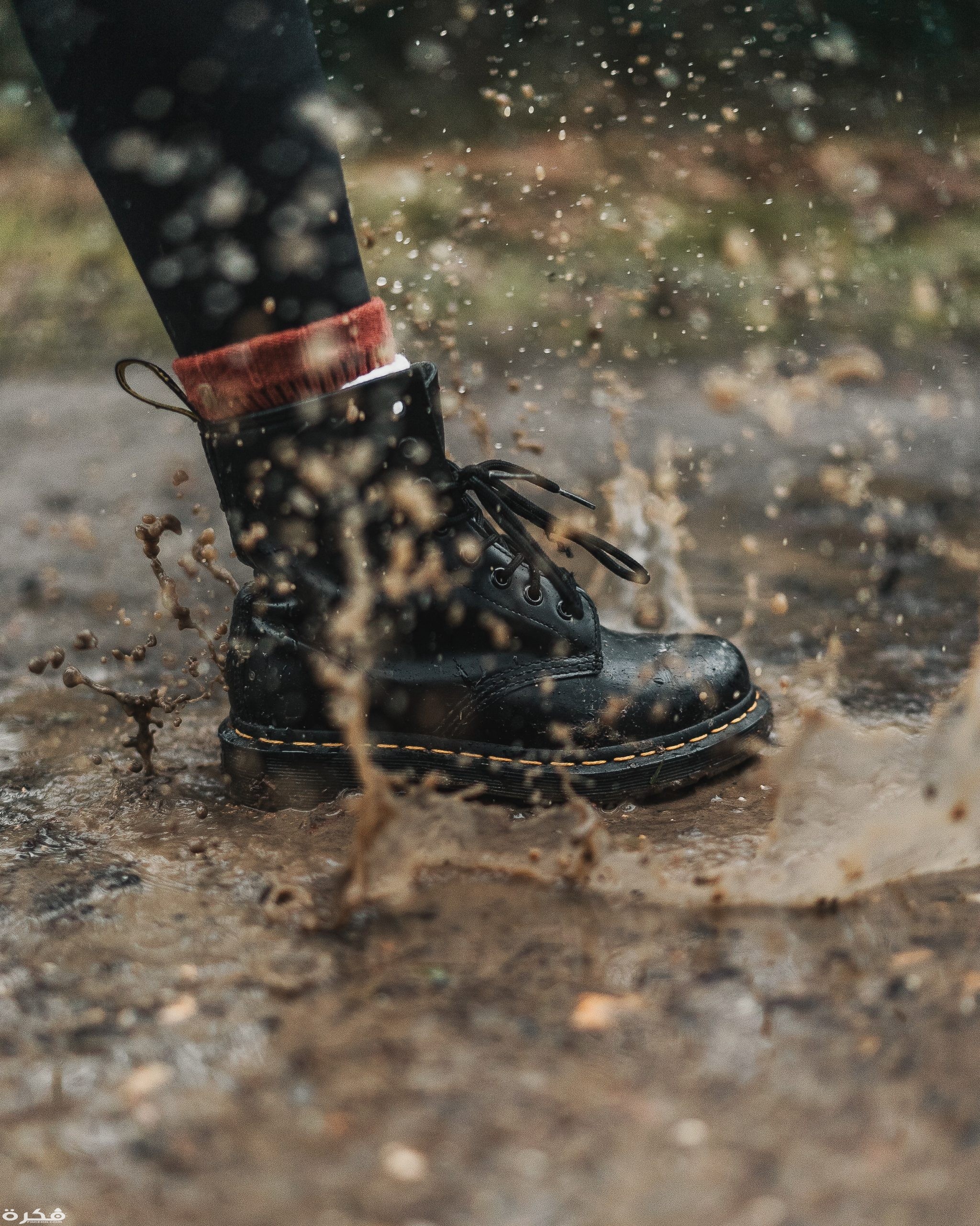تفسير حلم رؤية الوقوع في الطين 1 black combat boot 2929287 scaled