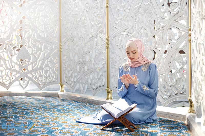 حلمت بأني لا أستطيع إتمام صلاتي مع أنني محافظة عليها 1 لتصميم و ديكور ركن الصلاة في المنزل