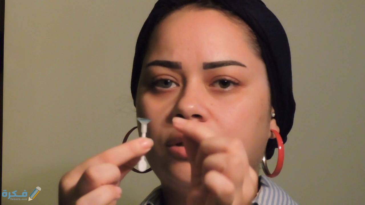 شرح خطوات لبس العدسات للمبتدئين بالصور 1 أسهل طريقة لبس العدسات للمبتدئين بالصور
