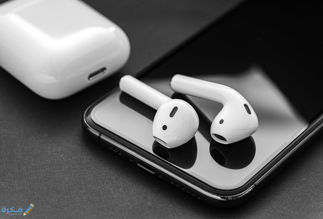 شرح خطوات تنظيف سماعة الايفون الأمامية 1 9A5B2C59 4505 4035 9565 C24AD6251D69