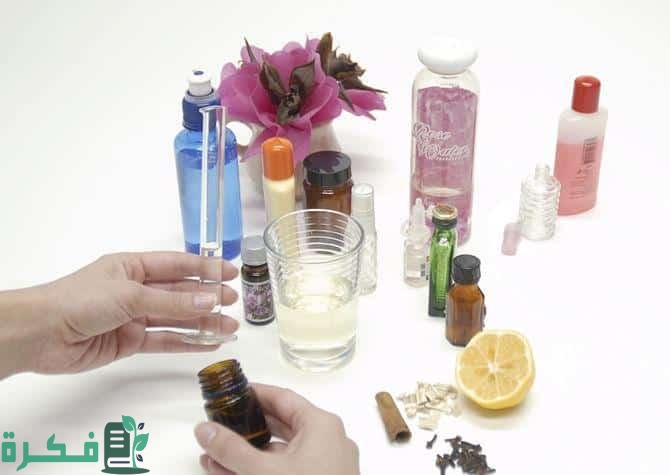 شرح خطوات صناعة العطور في المنزل 1 1440502226 670px make a natural perfume step 3