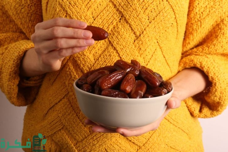 كم نسبة البروتين في حبة التمر 1 كم نسبة البروتين في حبة التمر