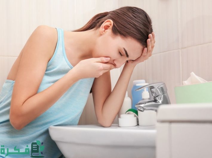 ما دلالة وأسباب تكرار استفراغ رغوة بيضاء 1 ما دلالة تكرار استفراغ رغوة بيضاء