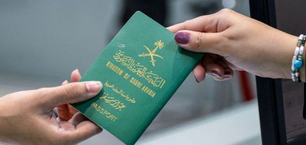 كم فترة السماح بعد انتهاء الزيارة العائلية للسعودية 1 كم فترة السماح بعد انتهاء الزيارة العائلية للسعودية