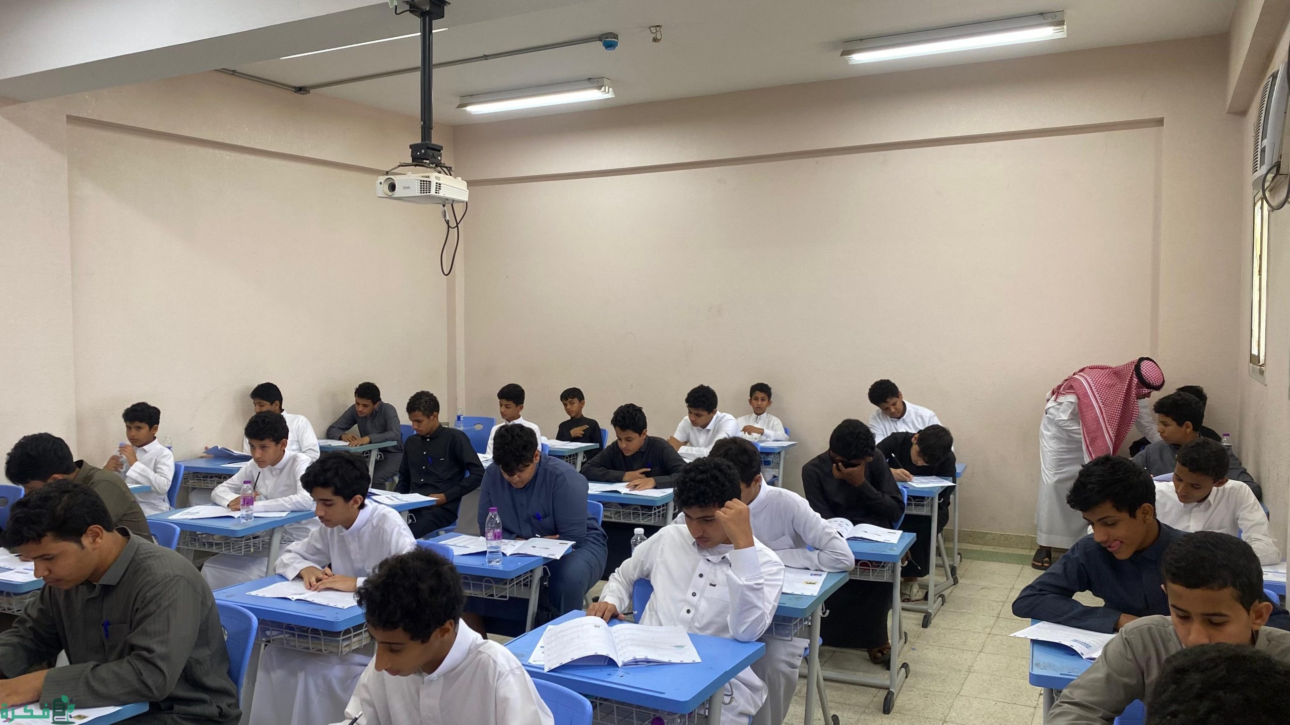 بدء الاختبارات الوطنية "نافس" في جميع مدارس المملكة للمرحلتين الابتدائية والمتوسطة لتطوير التعليم 2 انطلاق اختبارات "نافس" في جميع مدارس المملكة للمرحلتين الابتدائية والمتوسطة