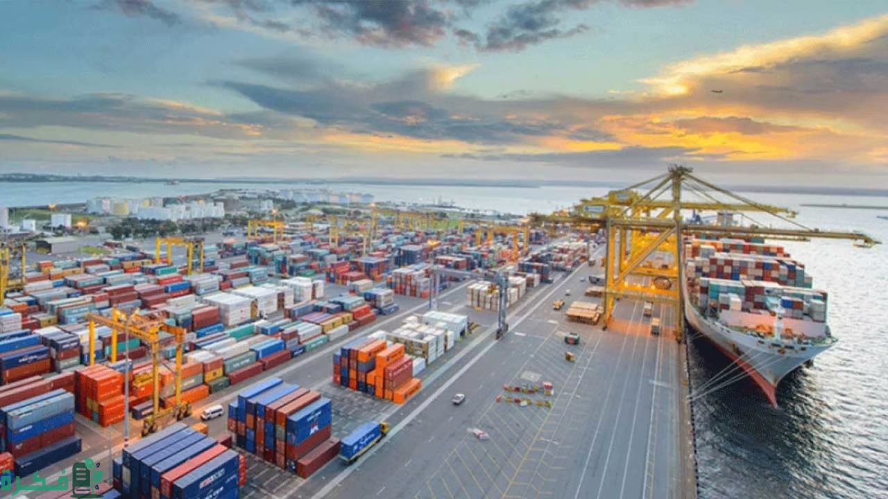 "ShipTek" تهدي جائزة العام الى ميناء الملك عبدالعزيز بالدمام 2 ميناء الملك عبدالعزيز بالدمام يحصد جائزة "ميناء العام" ضمن جوائز "ShipTek" لعام 2024