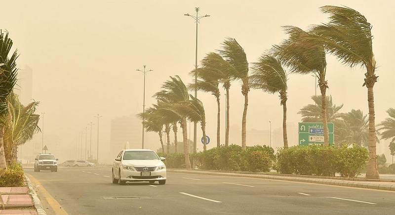 "الأرصاد": رياح شديدة على حائل واتربة مثارة تستمر حتى مساء اليوم 2 Strong winds in Hail continue until seven in the evening
