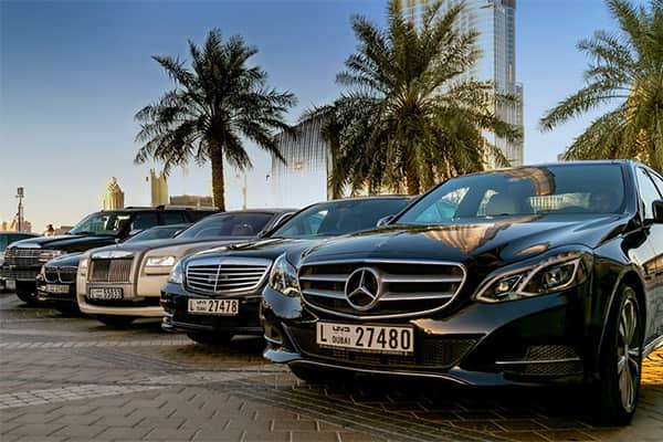 "عناوين وأرقام" مكاتب تاجير سيارات في دبي 2025 3 تاجير سيارات في دبي 2024
