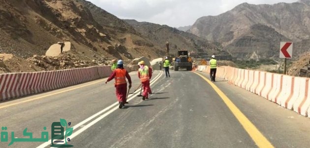 بدء أعمال تطوير وتجديد طريق الخليج العربي بسيهات 1 إغلاق جزئي واستحداث حارات.. بدء أعمال التحسين في طريق الخليج العربي بسيهات