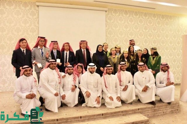 تضمّ 20 مجلدًا.. "موسوعة السعودية الشاملة" تنقل المشهد الحضاري السعودي للعالم تضمّ 20 مجلدًا.. "موسوعة السعودية الشاملة" تنقل المشهد الحضاري السعودي للعالم