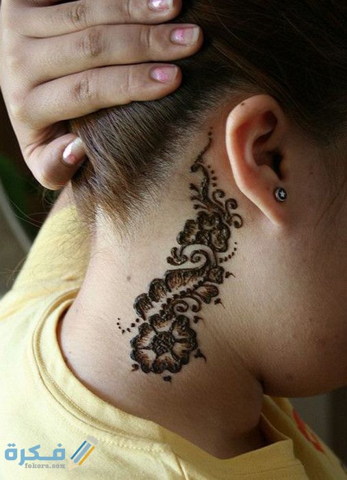 صور رسم حنة على الرقبة