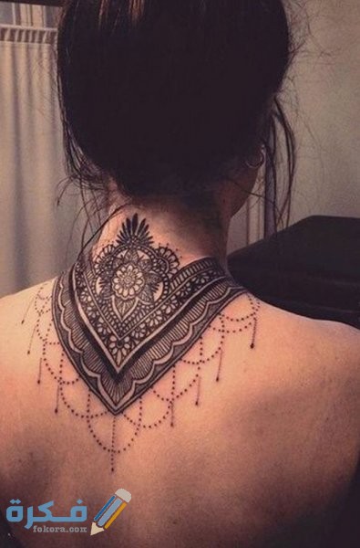 صور رسم حنة على الرقبة