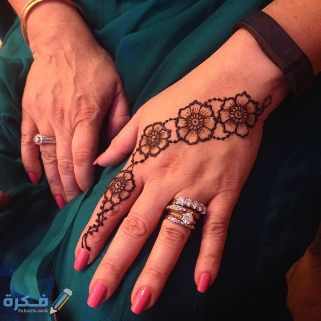 صور نقش حناء عماني للعرايس