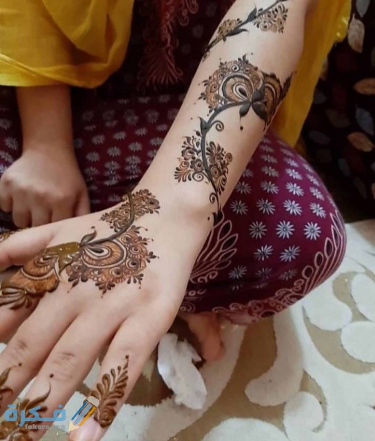 نقش حناء ناعم للبنات