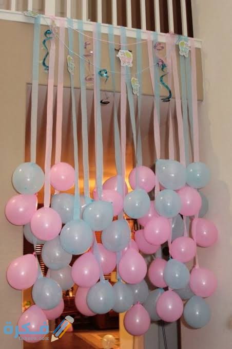 أشكال مبتكرة بالبالونات لتزيين أعياد الميلاد