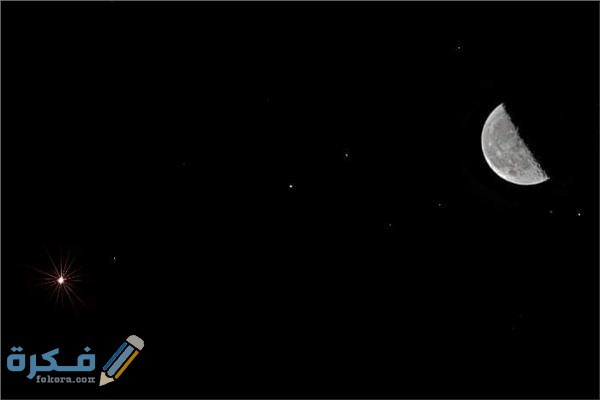 نبذة عن كوكب الارض والقمر