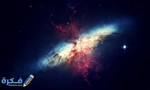 ماهي كرة غازية متوهجة تشع الضوء والحرارة