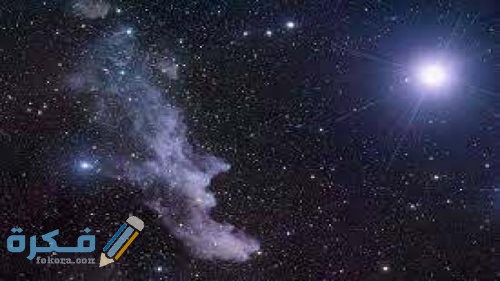 في الليل تبدو لنا النجوم وكأنها تتحرك في السماء بسبب