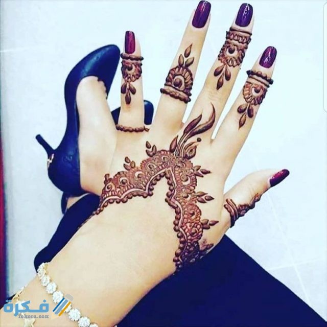 خلفيات نقش حنة حديثة