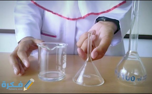 ما الذي يعبر عن كمية المادة في الجسم 