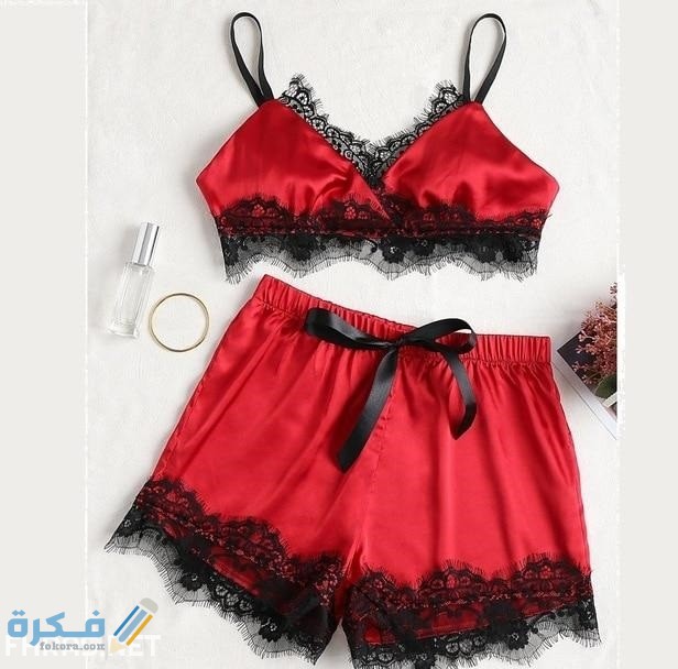 صور لانجري احمر