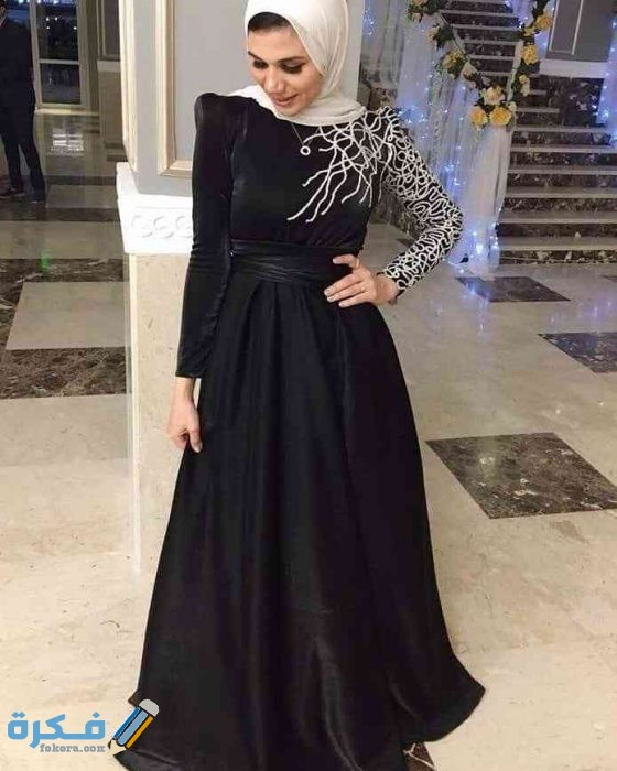 فستان محجبات بلون اسود