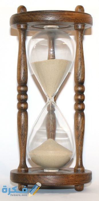 Wooden hourglass 3
