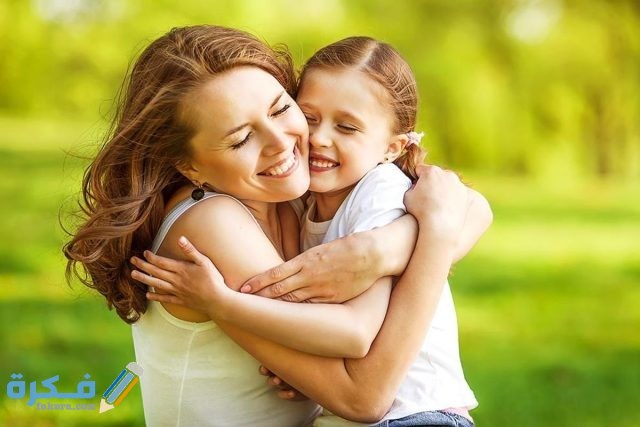 تفسير رؤية عناق الام