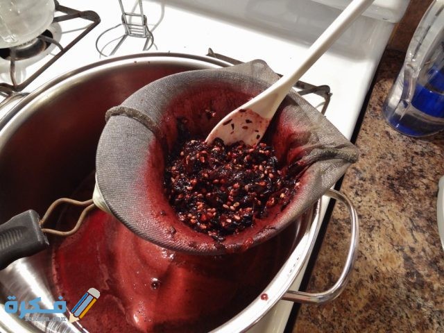 تفسير رؤية عصير العنب في المنام 