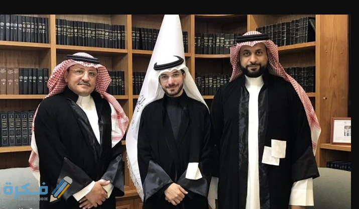 كم راتب المحامي في السعودية