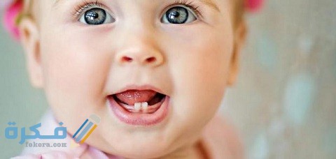 علامات تخبرك ببدء مرحلة التسنين عند طفلك الرضيع