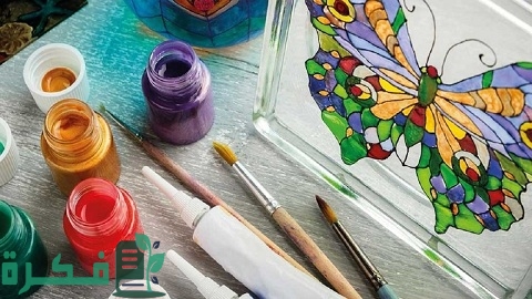 أدوات الرسم على الزجاج