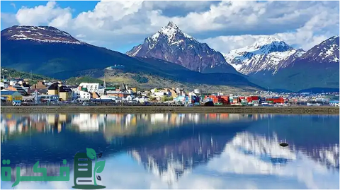 أكبر 10 بحيرات في أمريكا الجنوبية