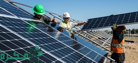 تنظيف خلايا الطاقة الشمسية