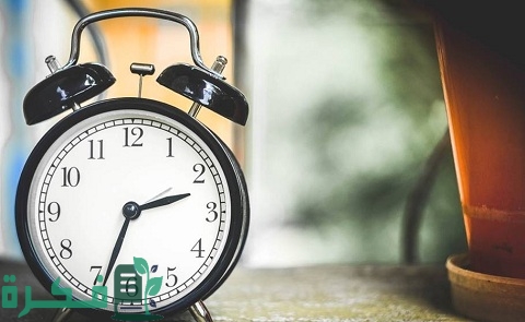 ما هي الاستراتيجيات التي يمكنك استخدامها لإدارة وقتك بشكل أكثر فاعلية؟