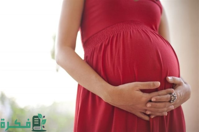 كيف أزيل شعر الأماكن الحساسة بعد العملية القيصرية