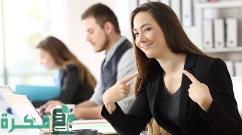 كيف أجعل شخص نرجسي يحبني