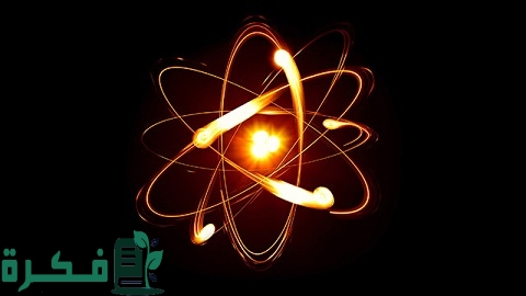 العلاقة بين نظرية دالتون للذرة وقانون حفظ الكتلة