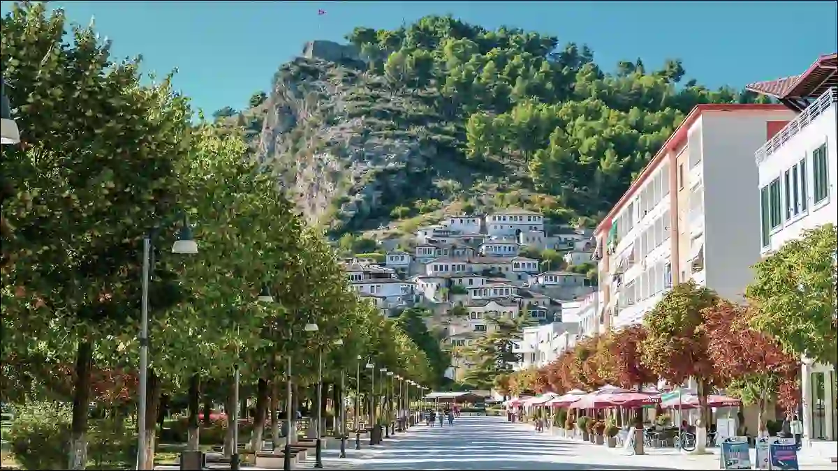 ما هي عاصمة ألبانيا 3 محاور الاقتصاد الألباني