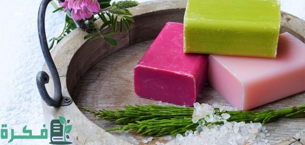 صناعة الصابون في المصانع