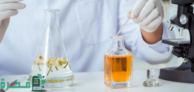 صناعة العطور كيميائيا