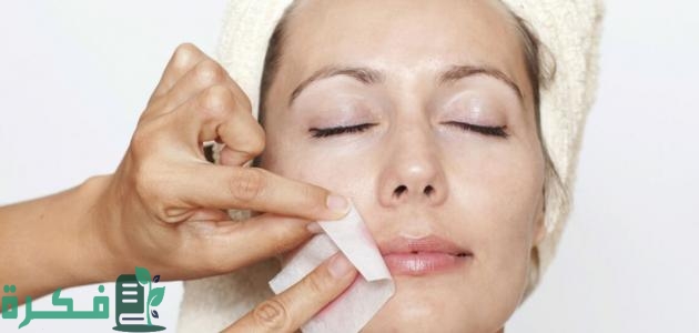 هل إزالة الشعر بالشمع يسبب التجاعيد