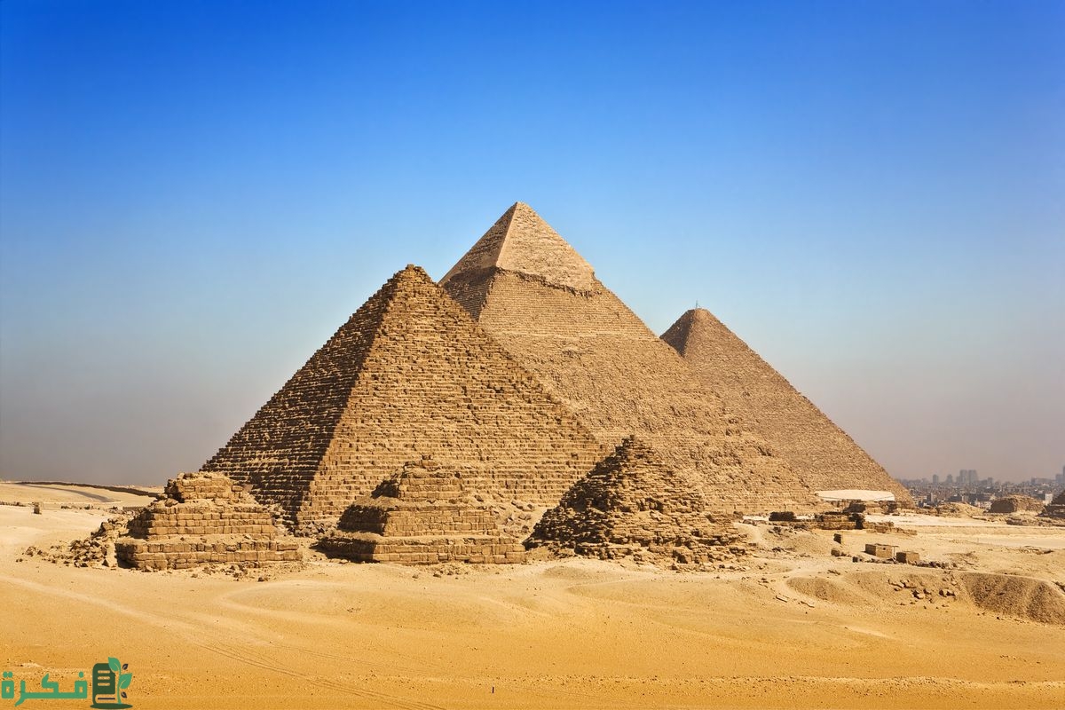 عجائب الدنيا السبع بالإنجليزي