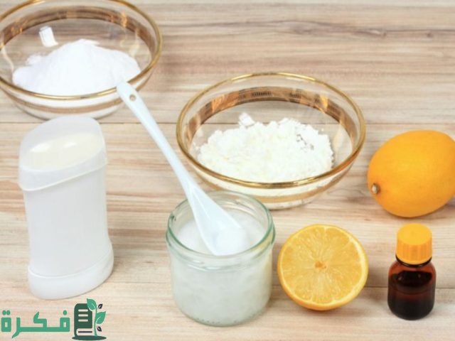 طريقة استخدام الشبة البودرة لإزالة العرق