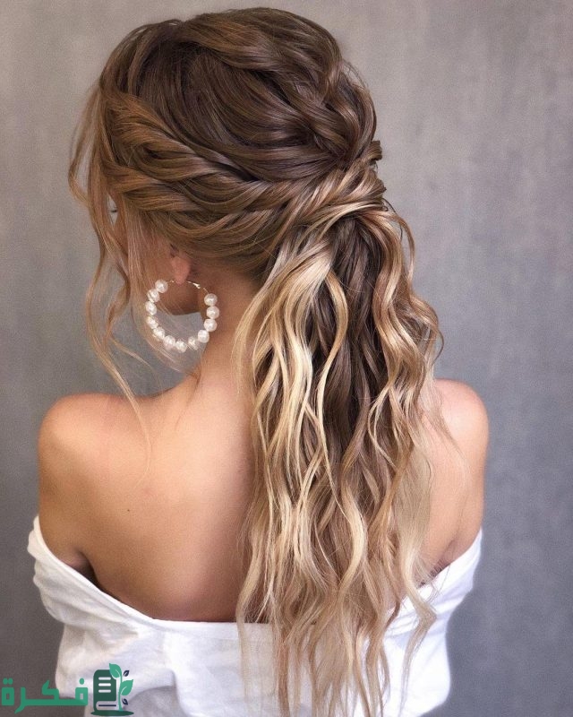 تسريحة شعر طويل بسيطة ناعمة للمناسبات