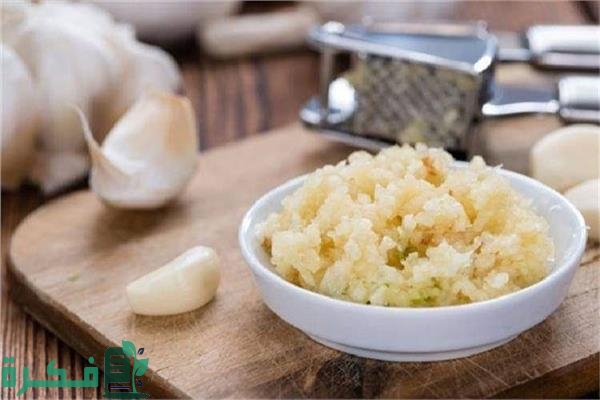 طريقة تخزين الثوم المفروم