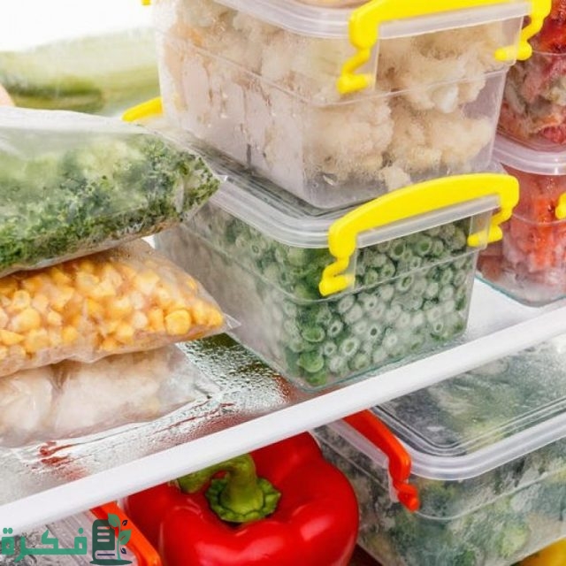 كيفية إذابة الأطعمة المجمدة بأمان