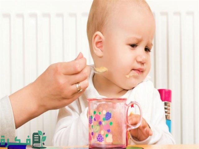 سبب رفض الرضيع للطعام فجأة