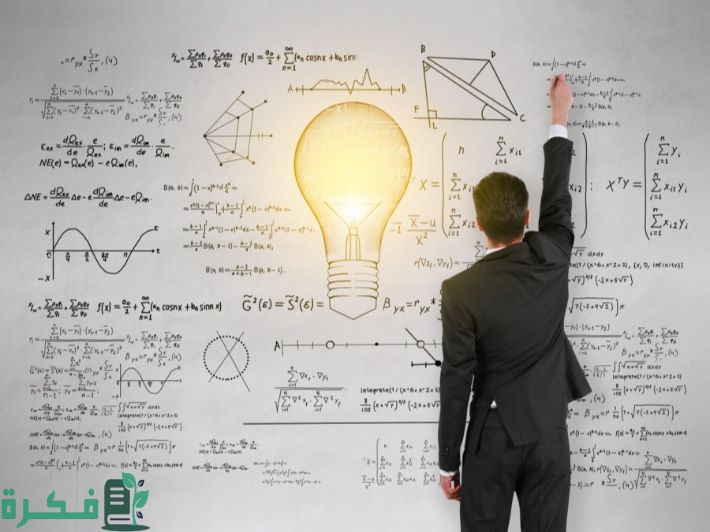 كيف يمكن تحليل العدد 18 إلى عوامله الأولية