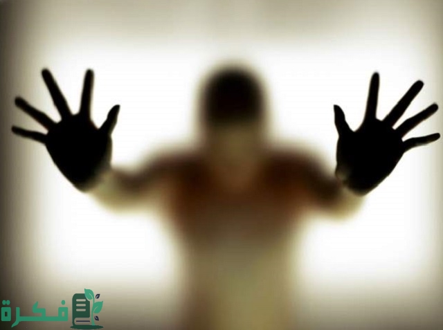 كيف أتوب من العادة السرية وهل هناك كفارة لها؟